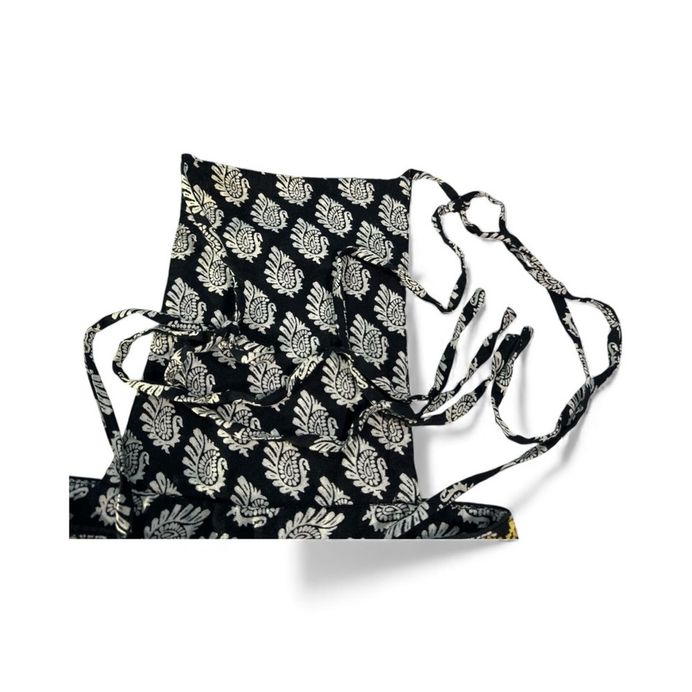 by Anthropologie: Black and White Paisley with Embroidered Flowers Jumper Size 2 - Picture 10 of 13